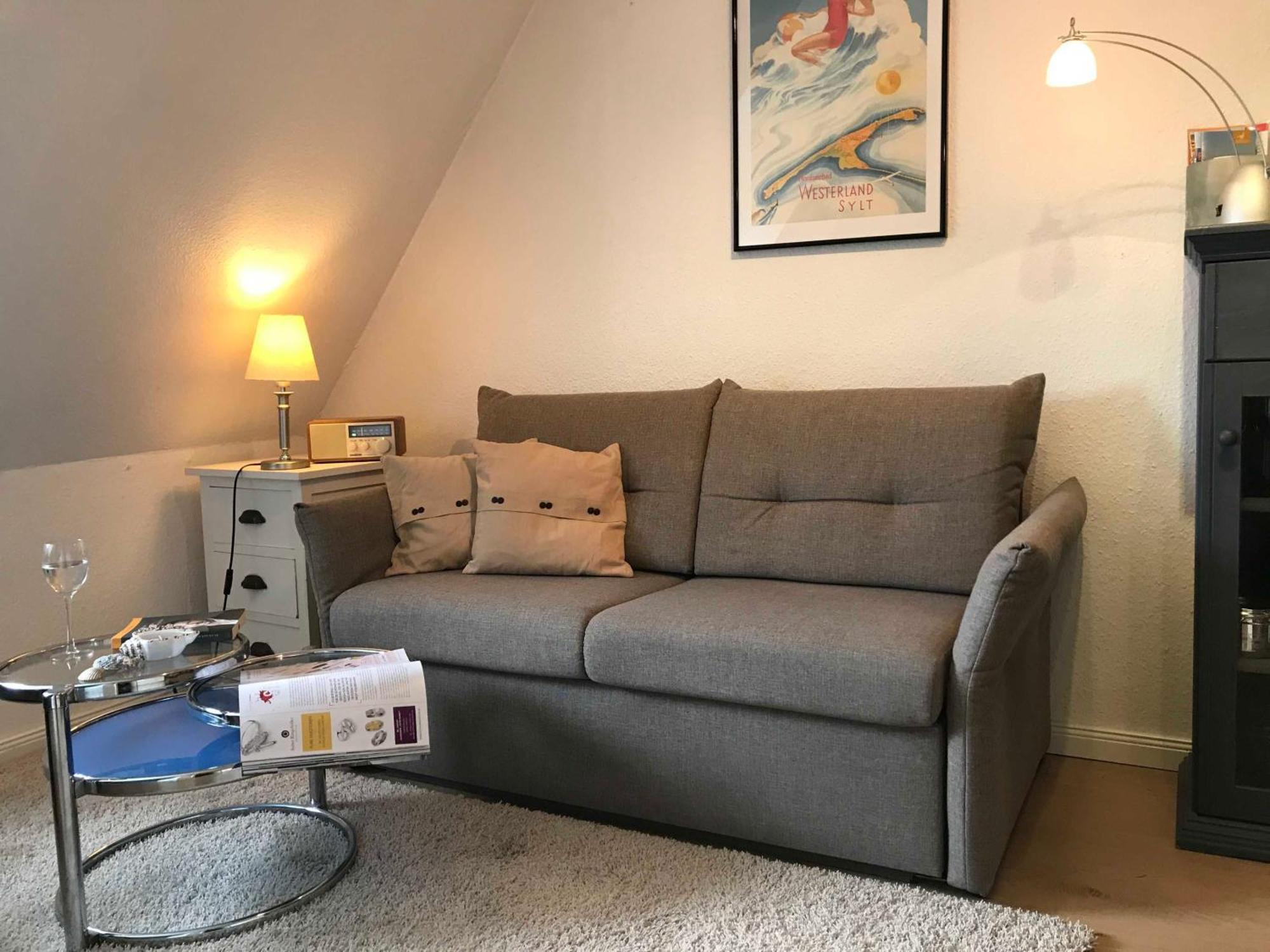 Apartment Back *