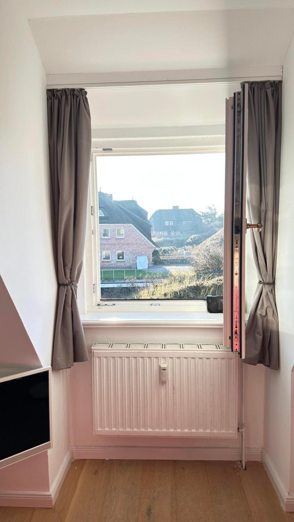 Back Apartment *